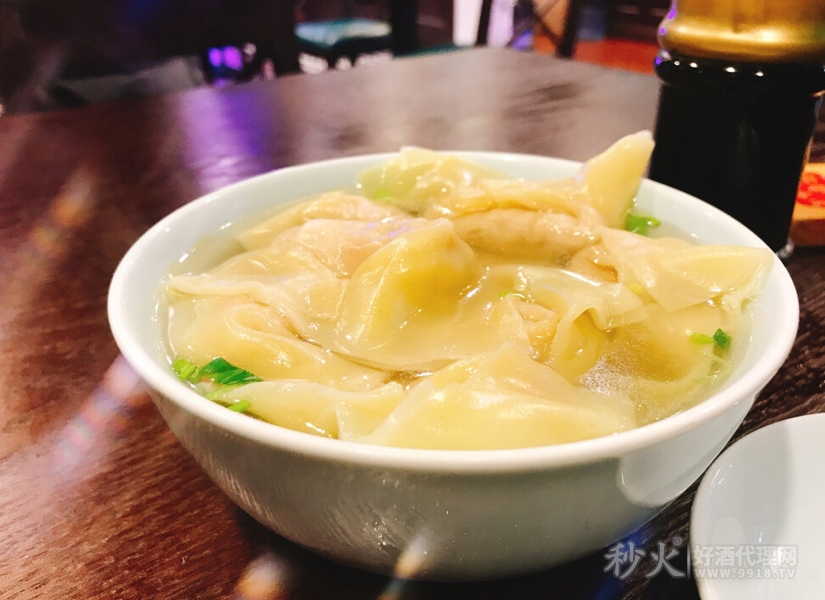 蟹粉小馄饨
